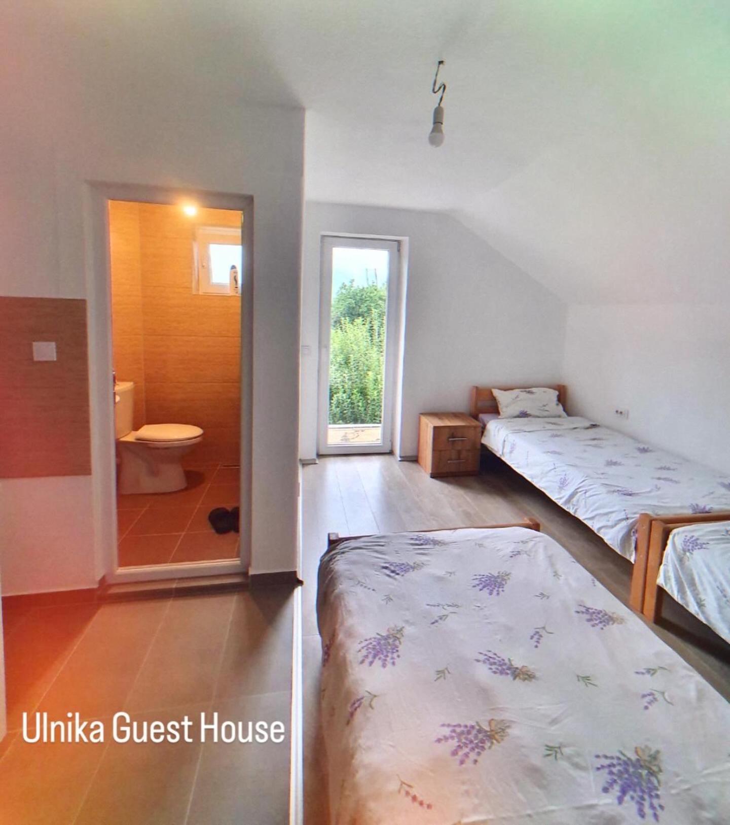 Guest House Ulnika Vusanje ภายนอก รูปภาพ